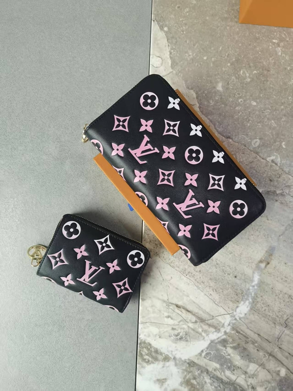 LVコピーウォレット全体デザイン